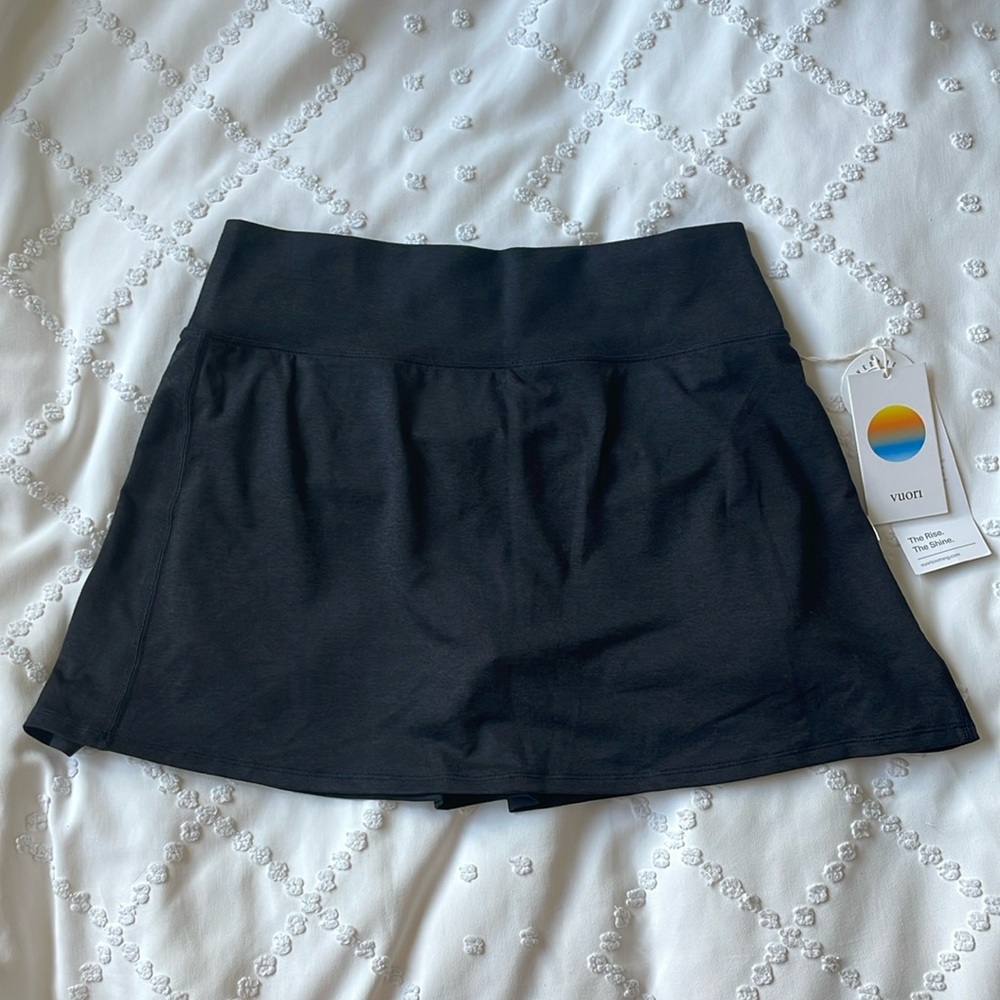 NWT Vuori Halo Performance Tennis Skirt